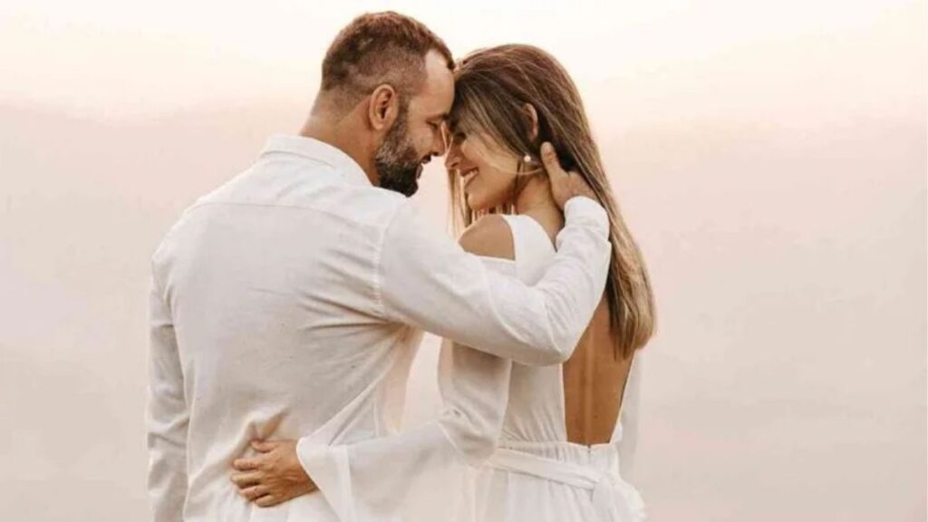 Ma Kết khi yêu với biểu tượng dê biển và đặc điểm trách nhiệm, kỷ luật, cam kết